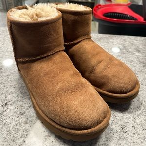 Ugg minis